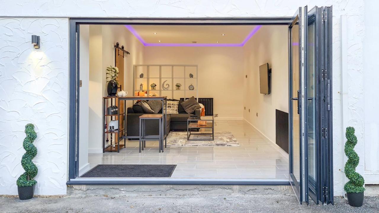 The Studio, Luxury Modern Apartment In The South Hams, Stunning Walks On The Doorstep, A 20 Minute Drive To The Beautiful Sandy Beaches, Quiet Courtyard Setting, Shops, Bars And Restaurants A Short Walk Away! Ivybridge Exteriér fotografie
